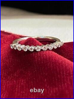 0.34 TCW Round Brilliant Cut Diamonds Engagement Band Ring In 585 Solid 14K Gold