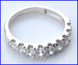 14KT Solid White Gold / Round Shape 1.20Ct With White Accents Women's Band