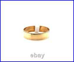 Solid Gold Band Ring with Etched Edges 14k Yellow Gold